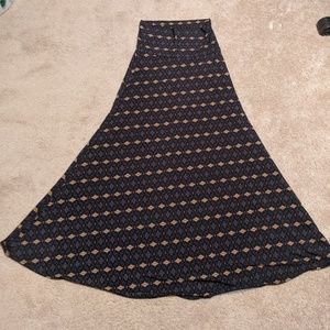 NWOT LuLaRoe Skirt Black